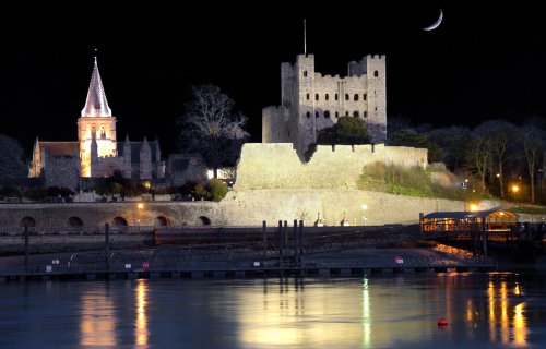 Rochester Castle and Cathedral at night, Kent