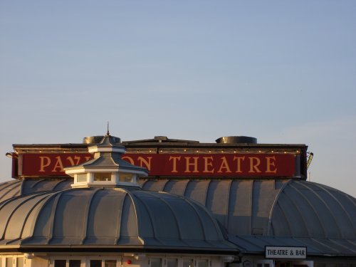 Pavilion Theater Cromer Pier 2007