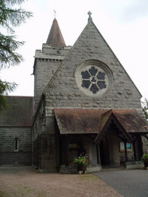 Crathie Kirk, Ballater