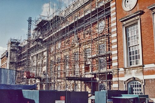 Hampton Court Palace & Gardens