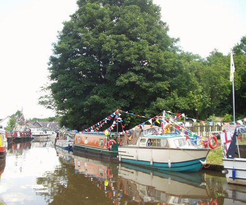 Gilwern Canal Boats