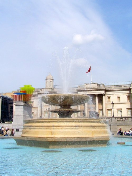 Fountain, Trafalgar Sq.