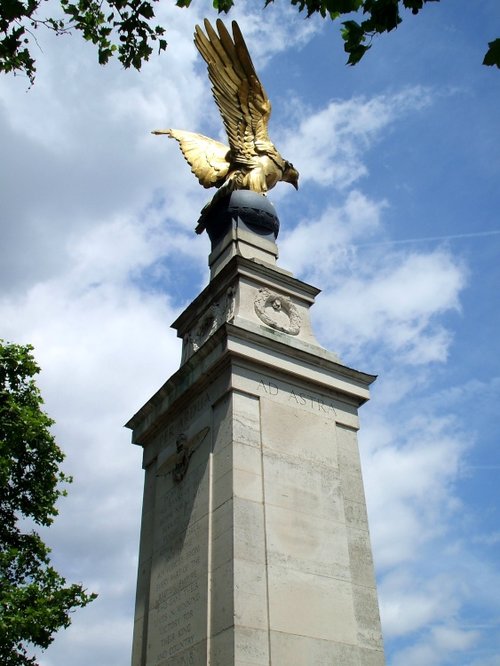 London RAF Memorial, Greater London