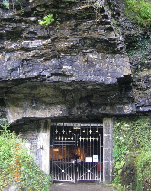 Carnglaze Caverns & The Rum Store