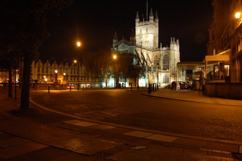 Bath Abbey by night