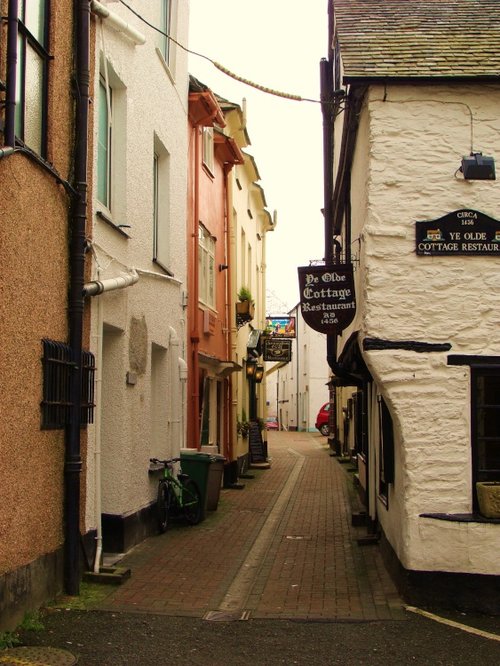 Narrow Street in Looe