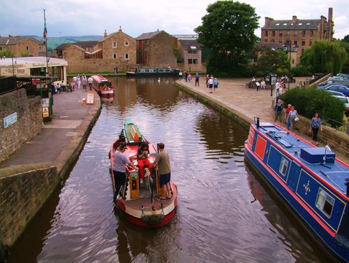 Barges in Skipton, North Yorkshire
