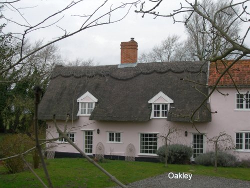 Thatched Cottages in Oakley