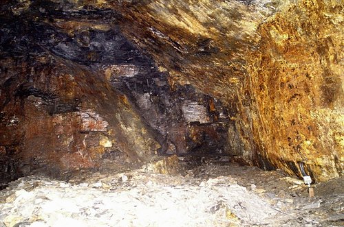 Carnglaze Caverns & The Rum Store