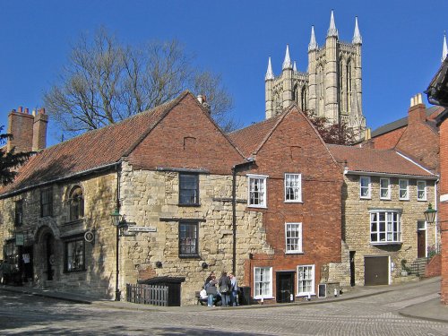 Lincoln Steep Hill 13