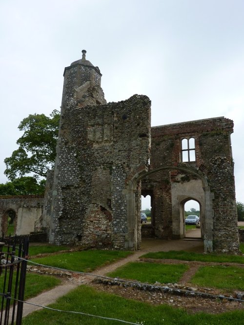 Baconsthorpe Castle
