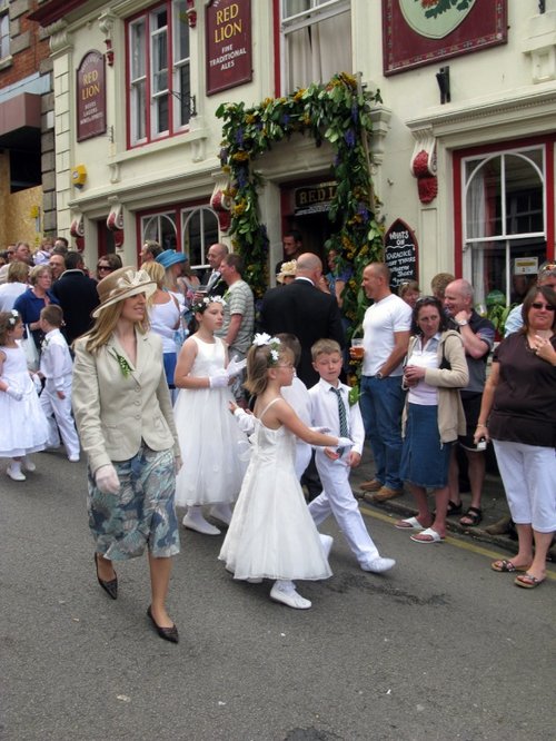 Flora Day dancers, Helston -The Children's Dance