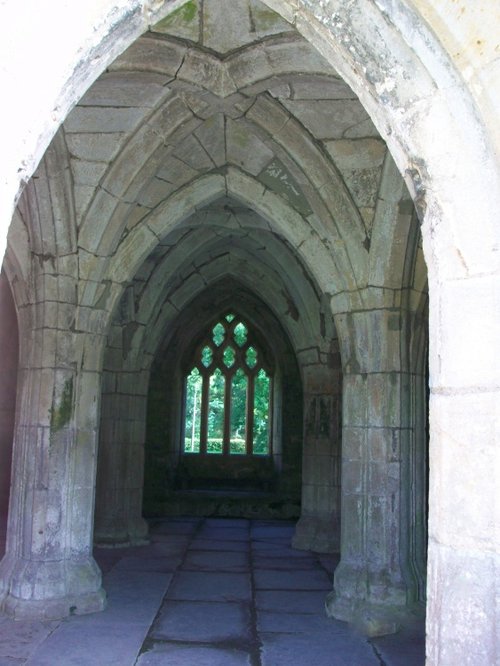 Valle Crucis Abbey