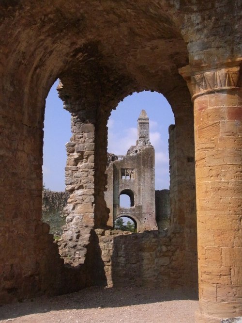Sherborne Old Castle (EH)