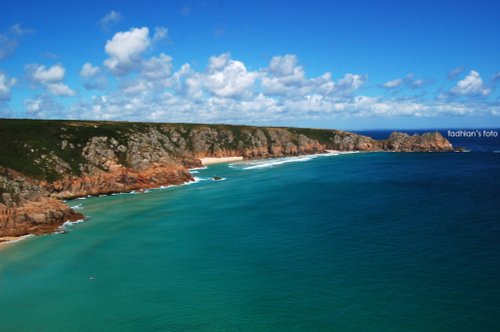 Green water, blue sky