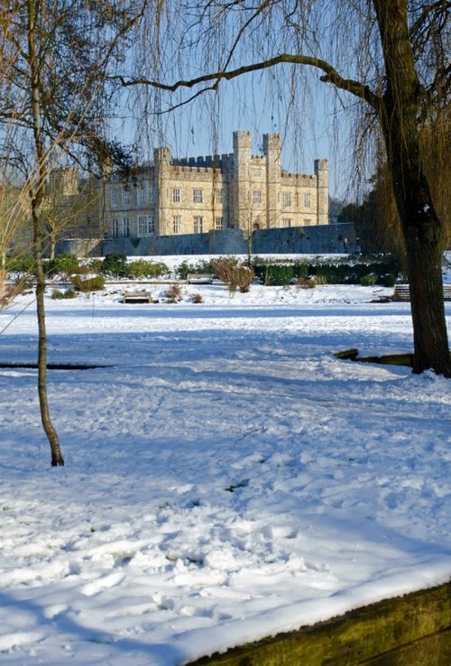 Leeds Castle winter snow