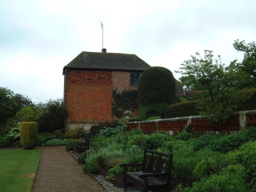 Groombridge Place Gardens