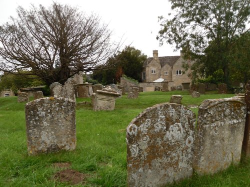 Bampton, the churchyard
