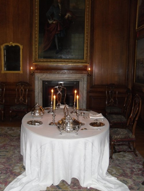 Hampton Court Palace & Gardens