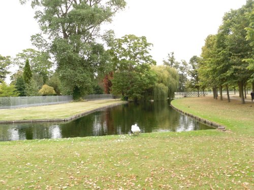 Hampton Court Palace & Gardens