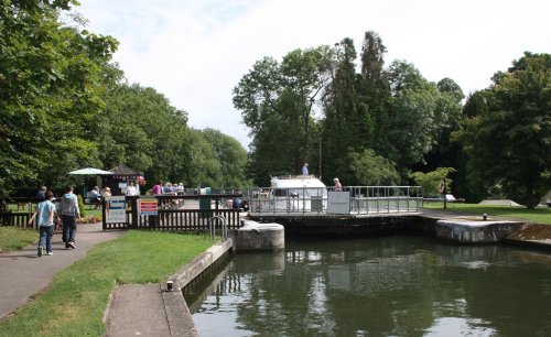 The River Thames at Hurley