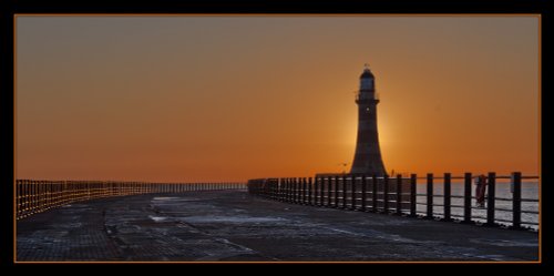 Sunrise at Roker Pier