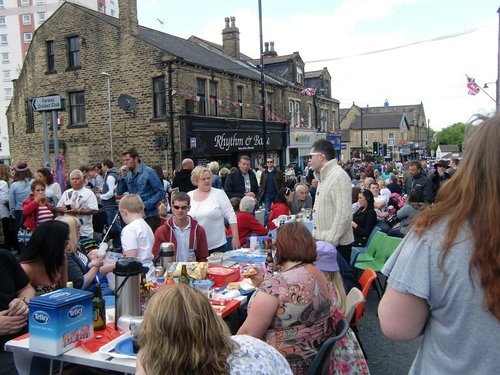 Farsley Diamond Jubilee Street Party