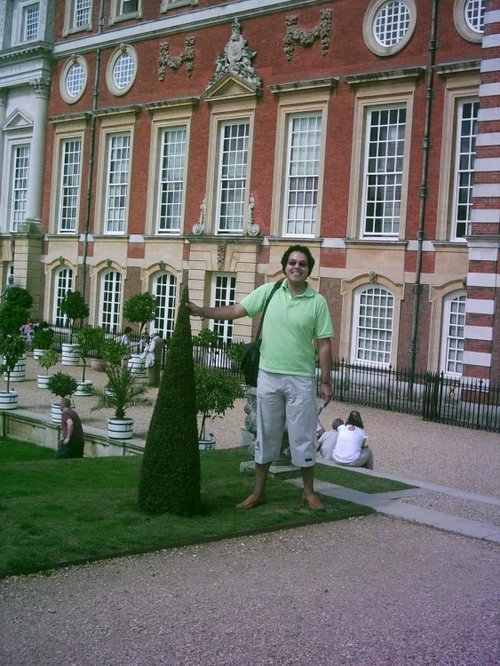 Hampton Court Palace & Gardens