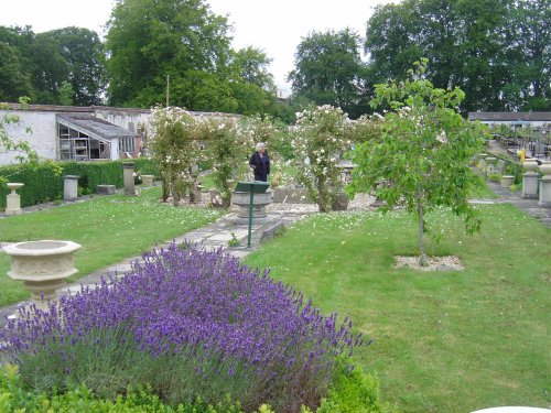 Cranborne Manor Gardens