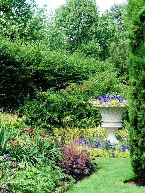 Avenue Gardens, Regent's Park