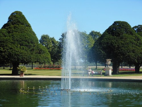 Hampton Court Palace & Gardens
