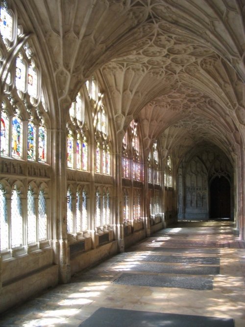 Gloucester Cathedral Cloisters (4) - June 2003