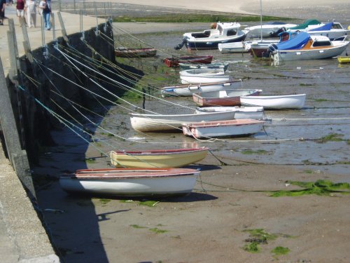 Lyme Regis - Waiting for the tide to come in.