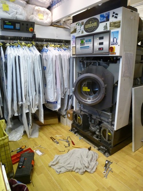 Dry Cleaning Machine not Dry Cleaning