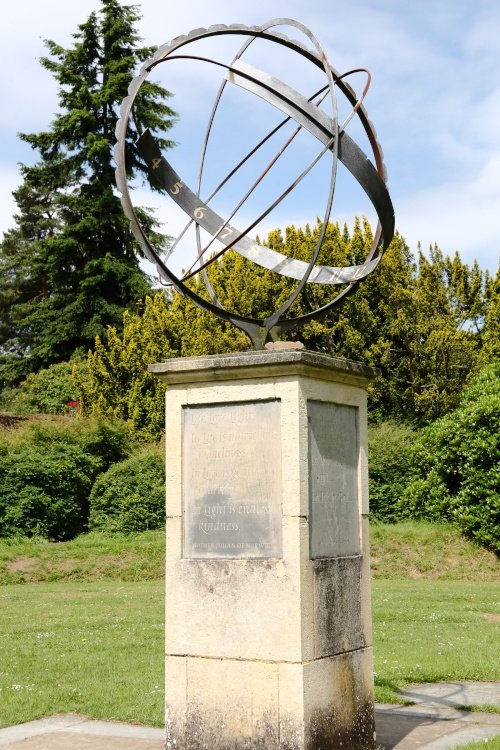 Sun-Dial at Greys Court