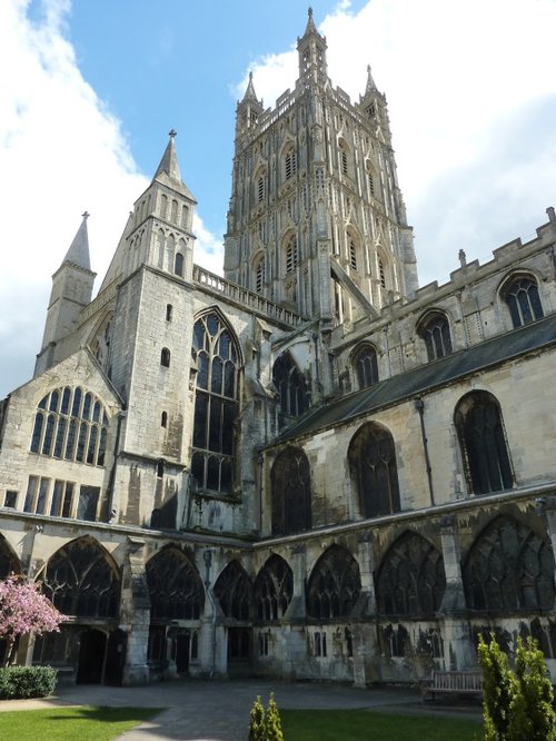 Magnificent Gloucester Cathedral, 15th April 2012