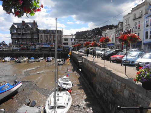 Dartmouth, Devon, town centre