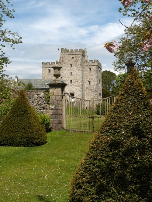 Sizergh Castle from gardens