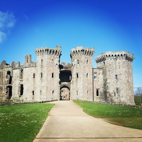 Raglan castle