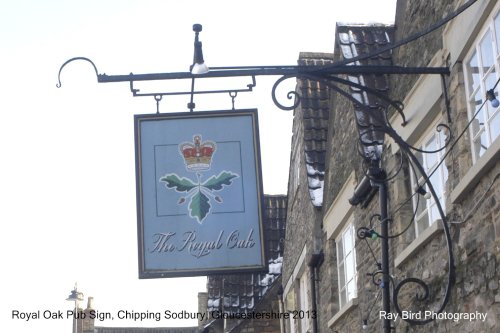 The Royal Oak Pub Sign, Broad Street, Chipping Sodbury, Gloucestershire 2013