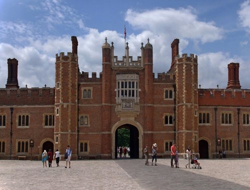 Hampton Court Palace