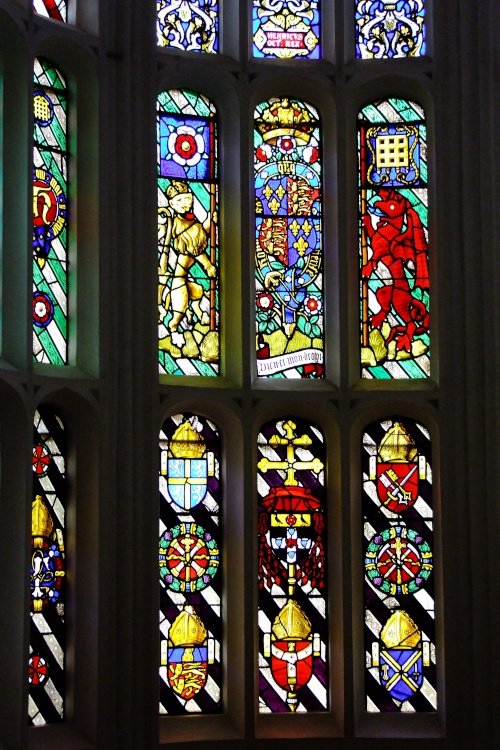 Hampton Court Palace & Gardens