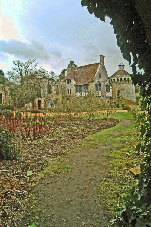 Scotney Castle