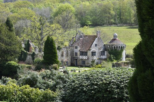 Scotney Castle