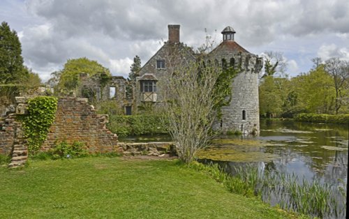 Scotney Castle
