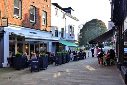 Winchester's Cathedral Square is Popular for Alfresco Dining