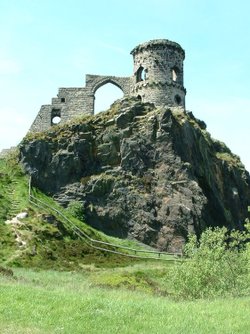Mow Cop Castle, Staffordshire