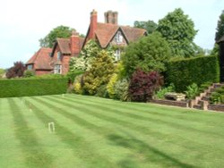 Marle Place Gardens, Brenchley, Kent - TN12 7HS