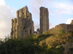 A picture of Corfe Castle
