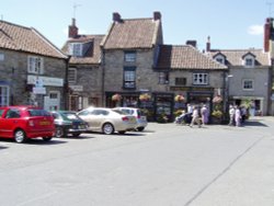 The Square in Helmsley, North Yorkshire, July 2006